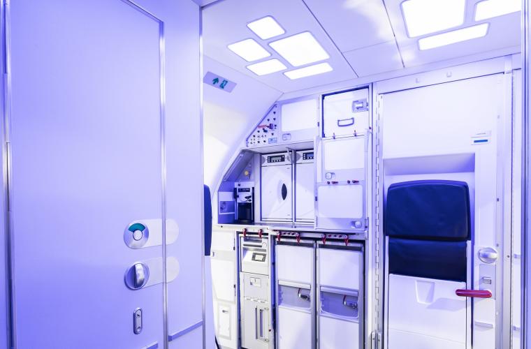 Ganzheitliches Thermomanagement und Metamaterialien für Flugzeug-Galleys Ganzheitliches Thermomanagement und Metamaterialien für Flugzeug-Galleys